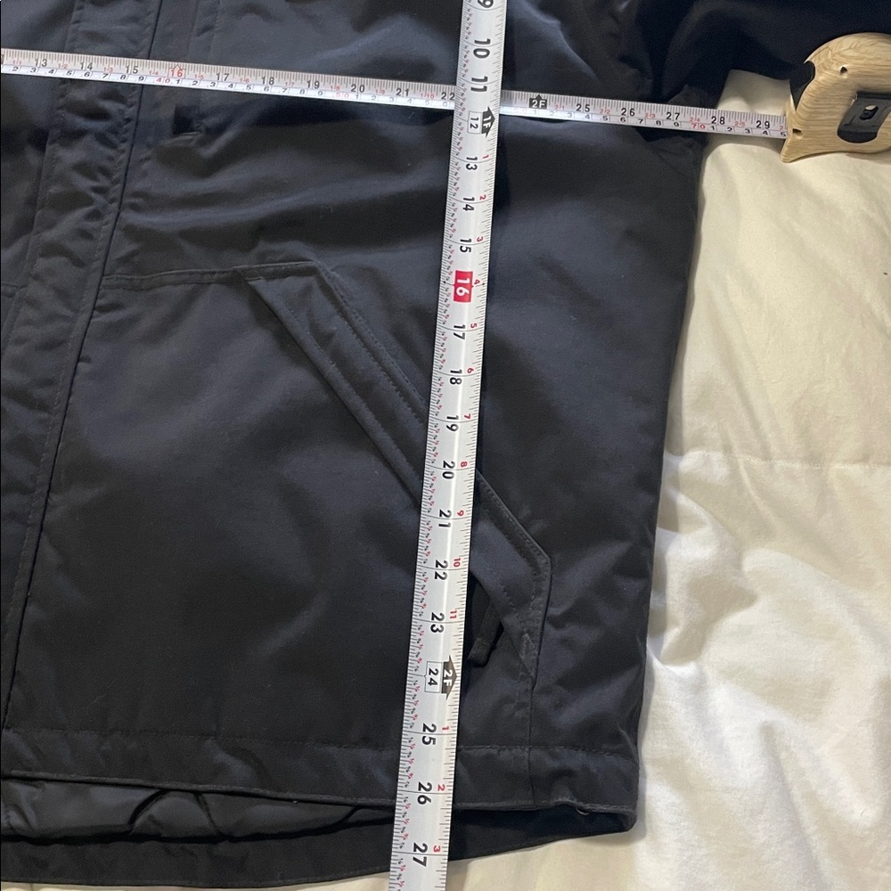 Carhartt | Black | Shoreline Jacket | Waterproof | Breathable | Hood | Size L - Picture 15 of 16